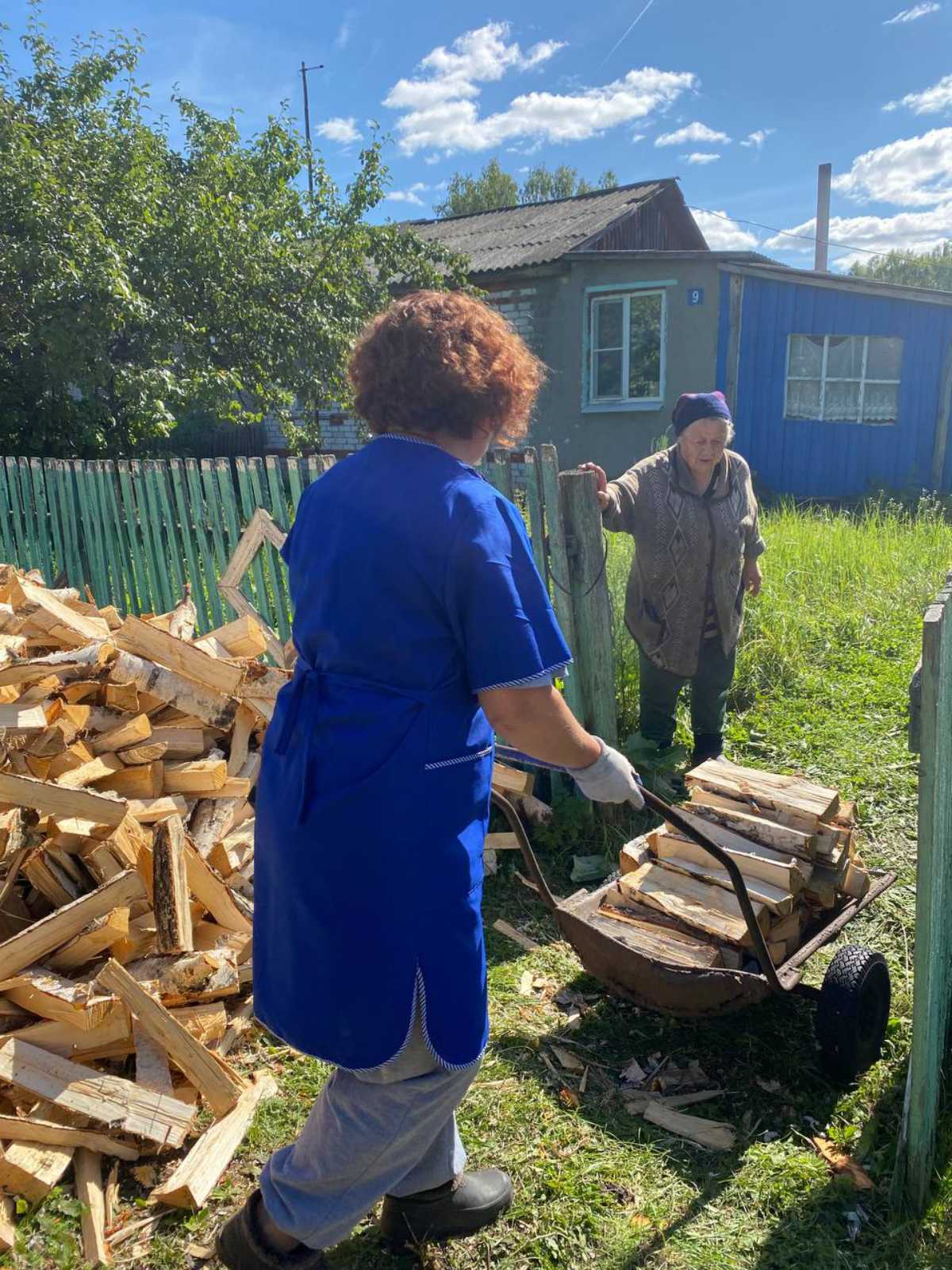 ГБУ «Комплексный центр социального обслуживания населения городского округа  город Выкса» - Aкция «Ни одного дня без доброго дела»